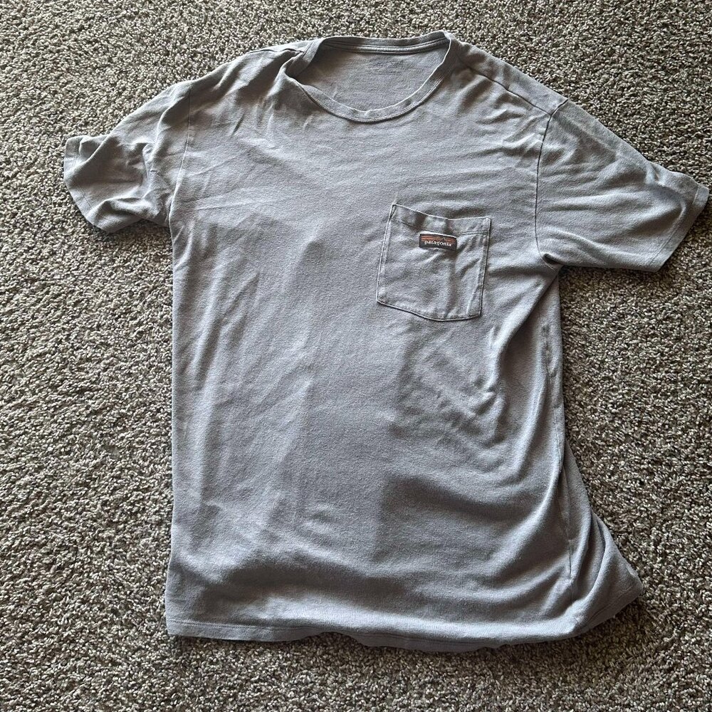 Gray Patagonia Shirt (Large)